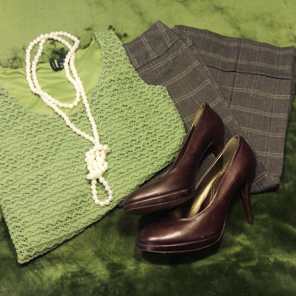 MOVING SALE! Cropped Cuffed Business Pants