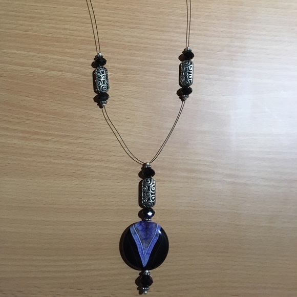 "Y" Style Necklace. - Picture 3 of 6