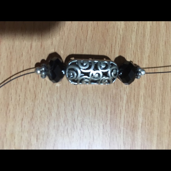 "Y" Style Necklace. - Picture 4 of 6