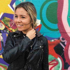 Meet your Posher, Niki