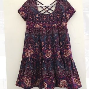 FLORAL SUMMER DRESS W/ CRISSCROSS BACK