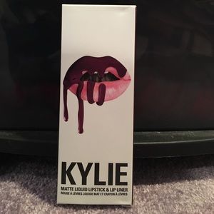 Kylie Jenner "Kourt K" Lip Kit.