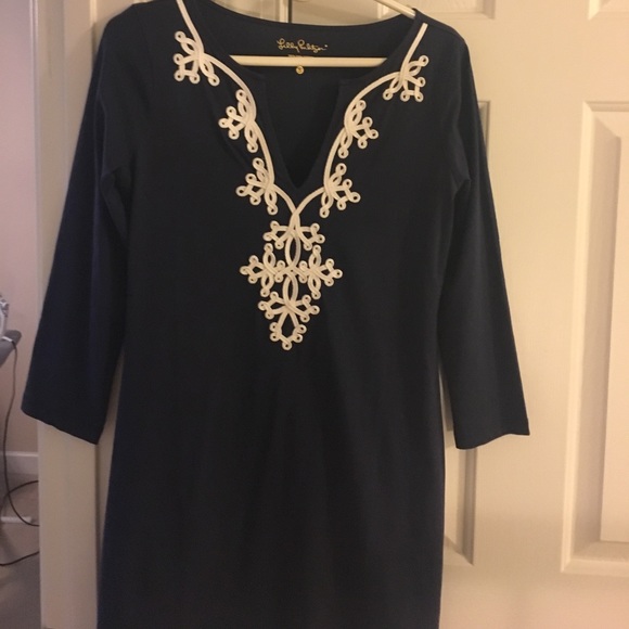 Lilly Pulitzer Dresses & Skirts - Size small Lilly Pulitzer navy dress
