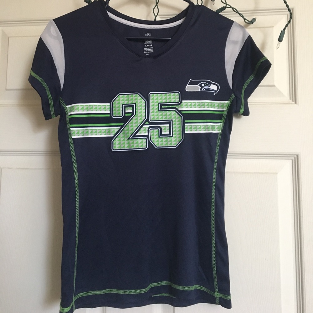 Seattle Seahawks #25 girls Large shirt