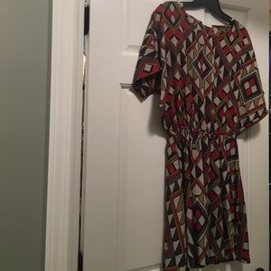 Geometric patterned short dress