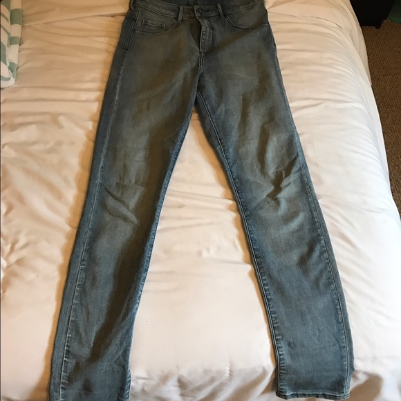 H&M super skinny high-waisted light jeans - Picture 1 of 2