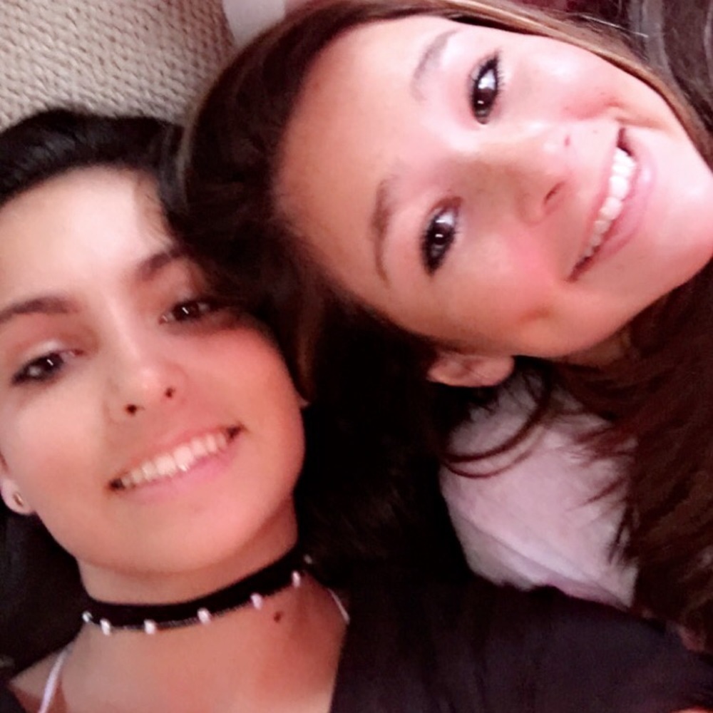 Meet your Posher, Alexis