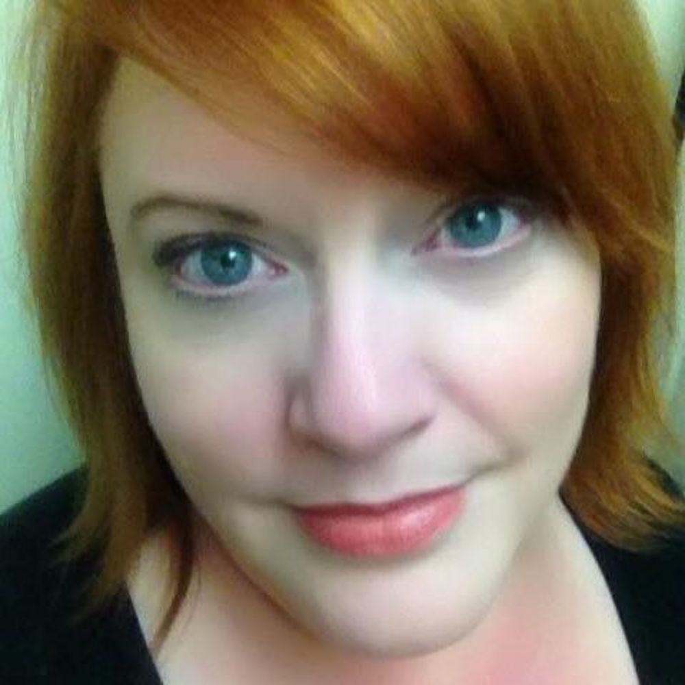 Meet your Posher, Hillary