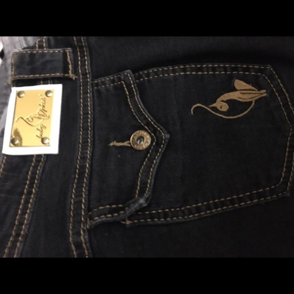 BABYPHAT Jean Burmuda Shorts