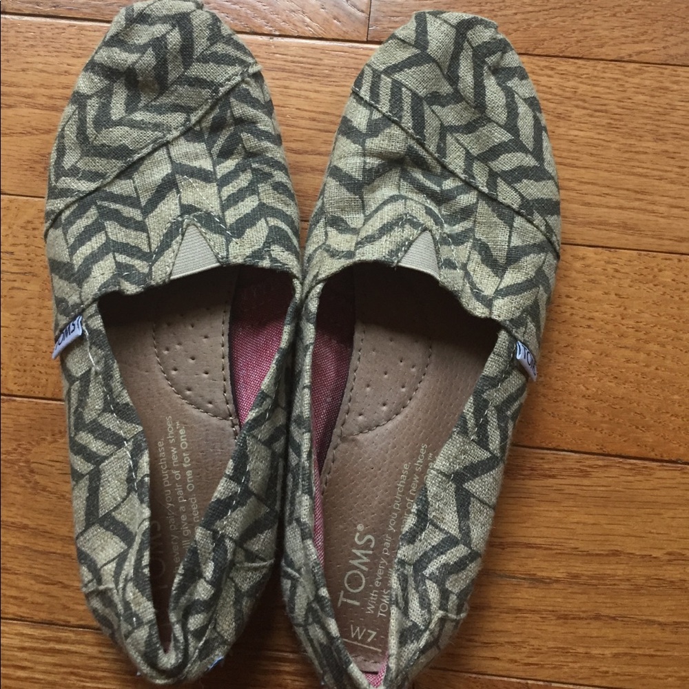 Tom's flats