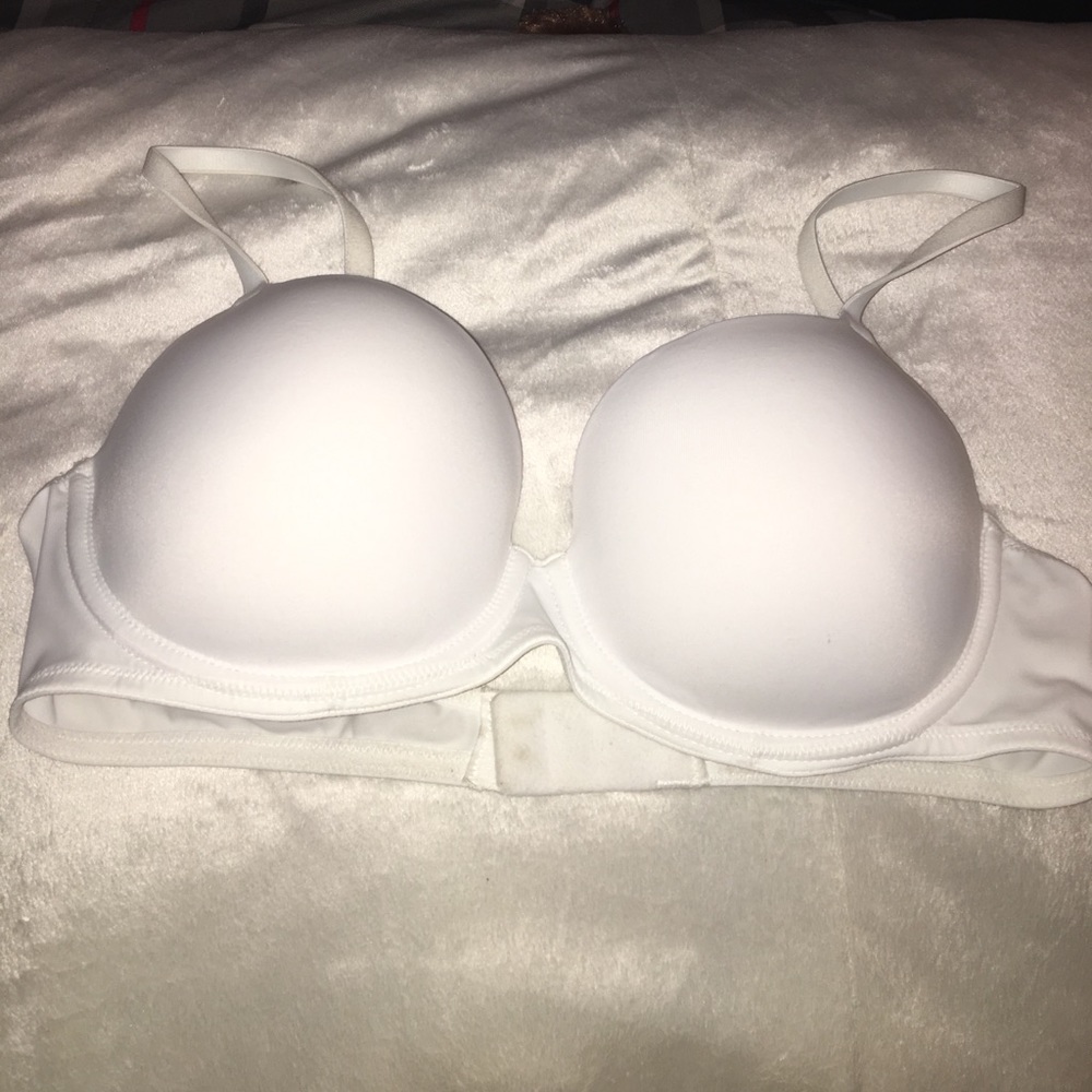 Victoria's Secret Wear Everywhere Lightly Lined