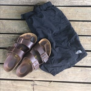 Black north face shorts
