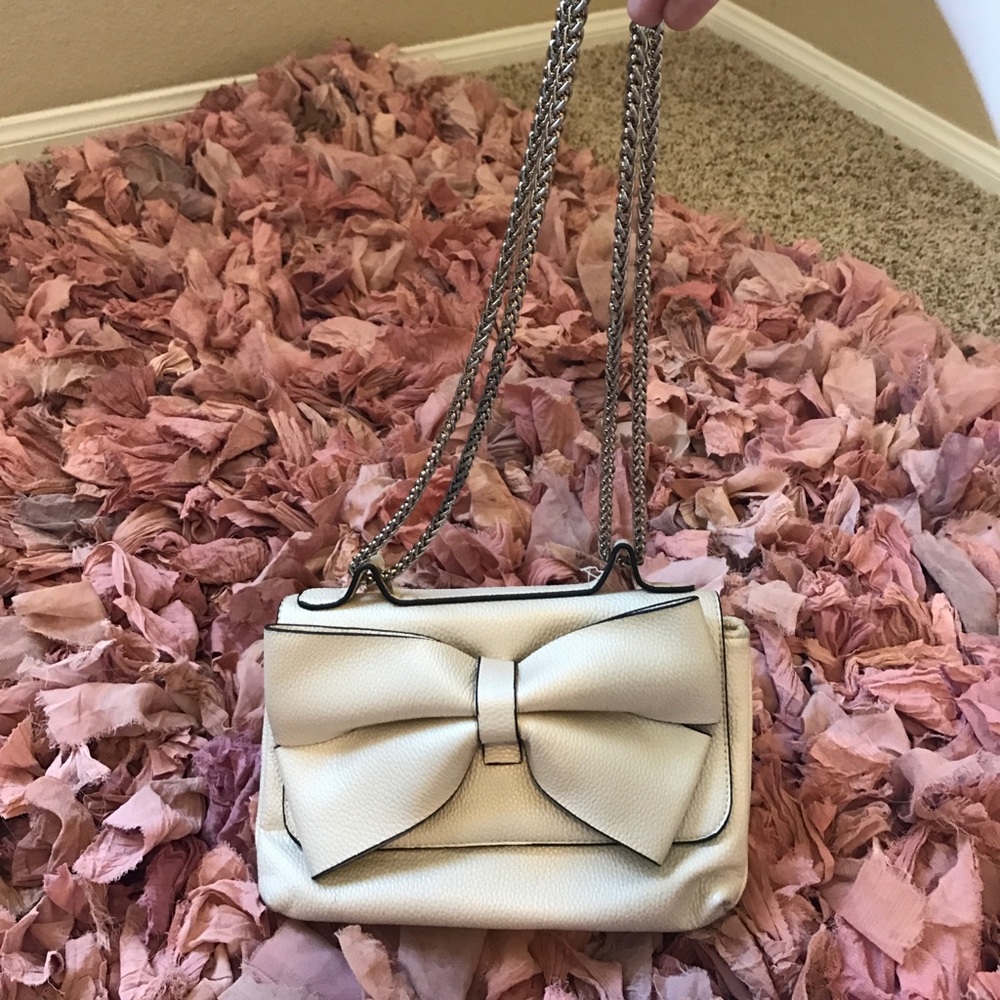 SOLD - Creme Bow Purse