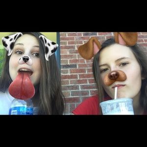 Meet your Posher, Chloe