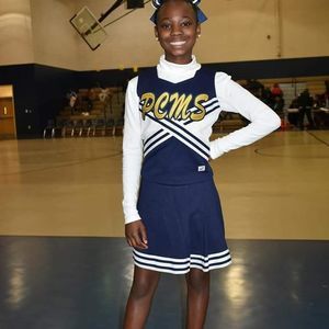 Meet your Posher, Julissa