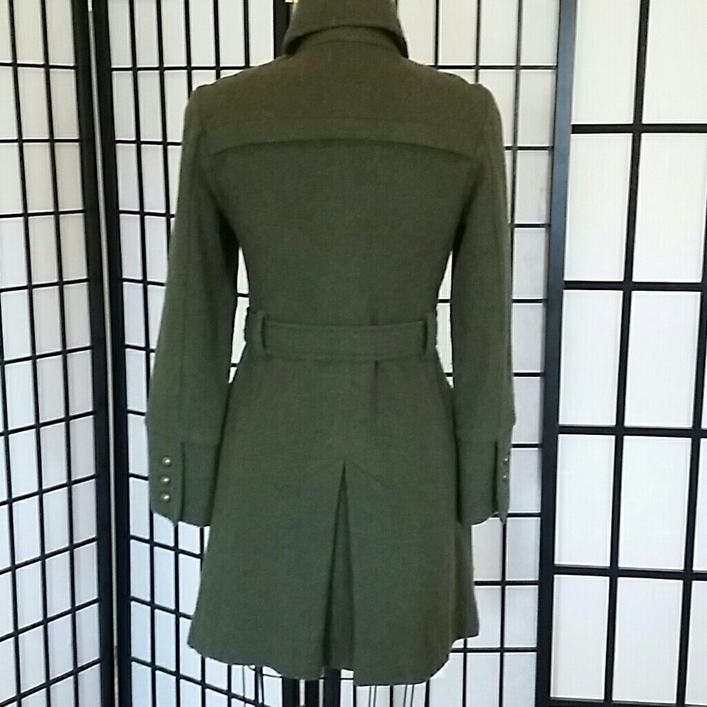 Coat - Picture 2 of 4