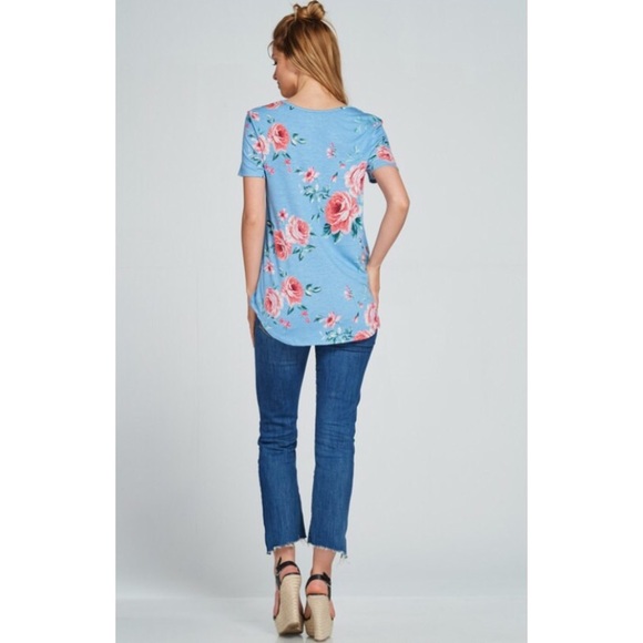 ❗️CLEARANCE❗️Blue Floral Criss Cross Tunic S M L - Picture 4 of 4