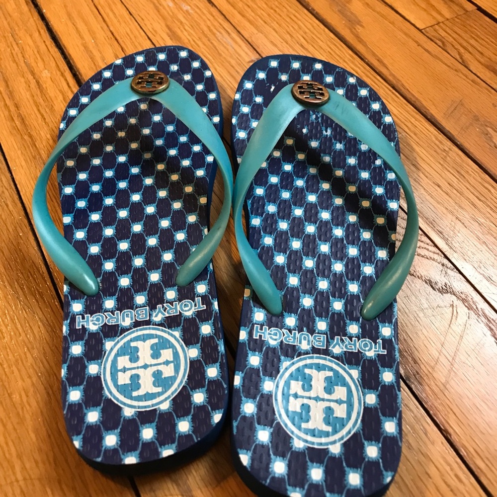 Tory burch flip flops