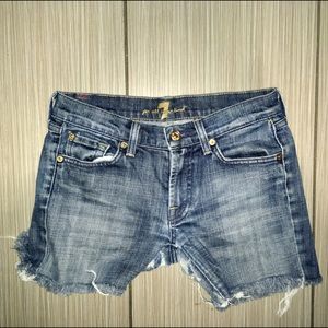 💲SALE💲 Reconstructed 7 for all mankind shorts