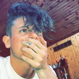 Meet your Posher, Brandon