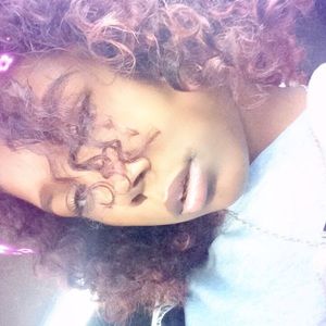 Meet your Posher, Ciera