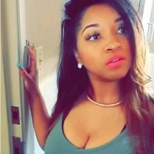 Meet your Posher, Jashonna