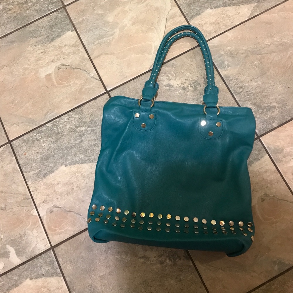 Lionel bag with gold studs