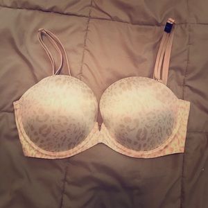 NWT victoria Secret Multiway Bra 34dd