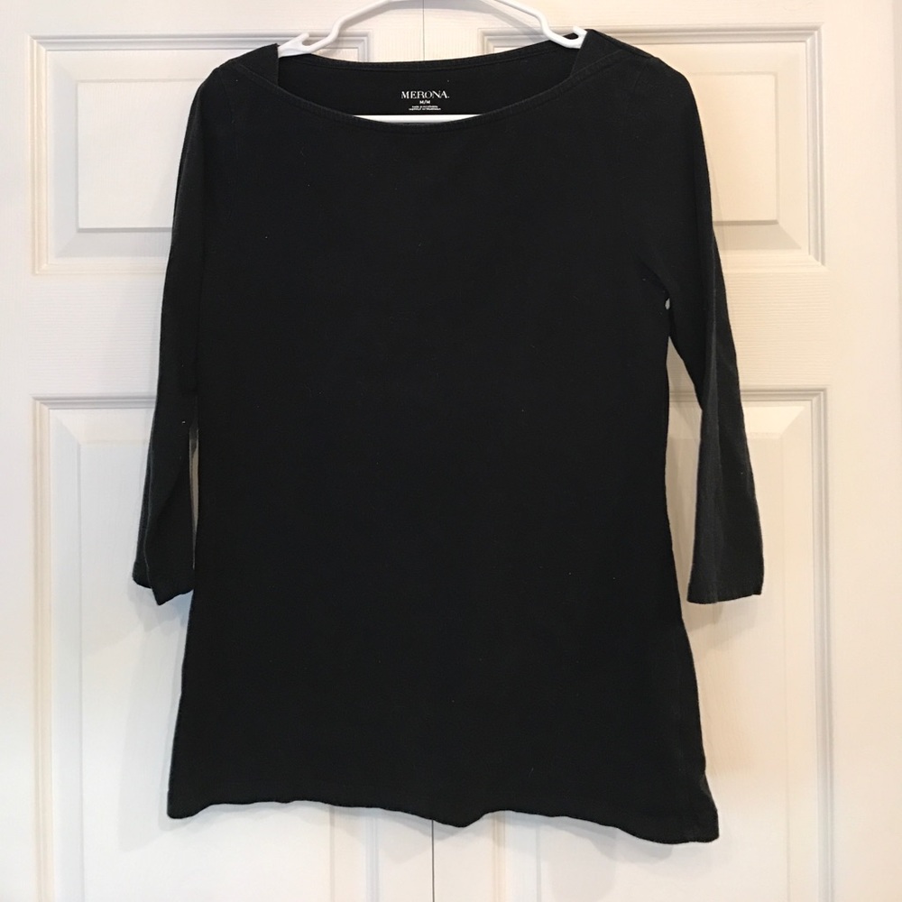 Black boat neck top