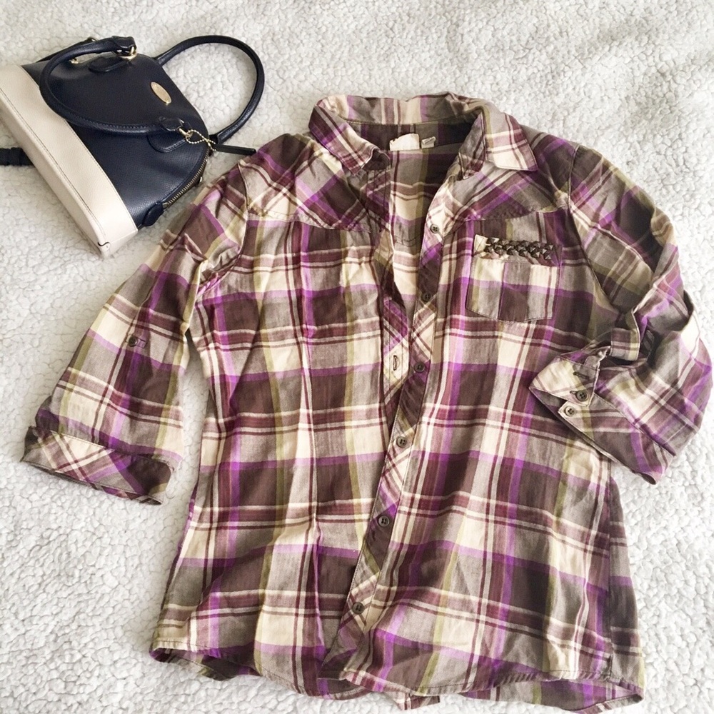 🌸Casual Plaided and Studded Shirt🌸