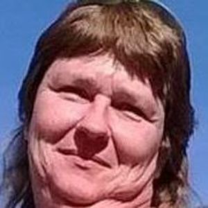 Meet your Posher, Dina