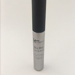 IT Cosmetics Bye Bye Lid Lines