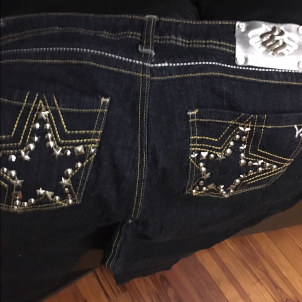 NWOT ROCAWEAR Star Jeweled Black Crop Jeans