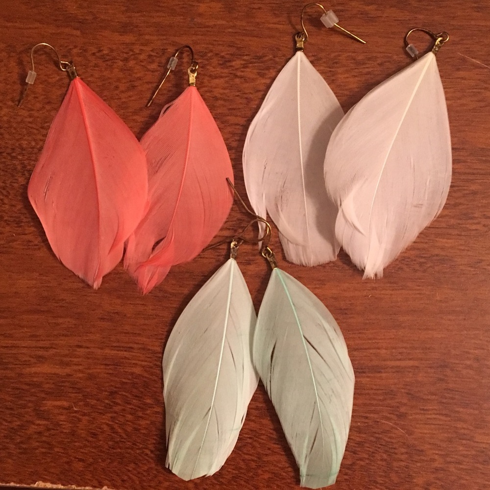 BRAND NEW ❤️ Bundle of Feather Earrings Trio
