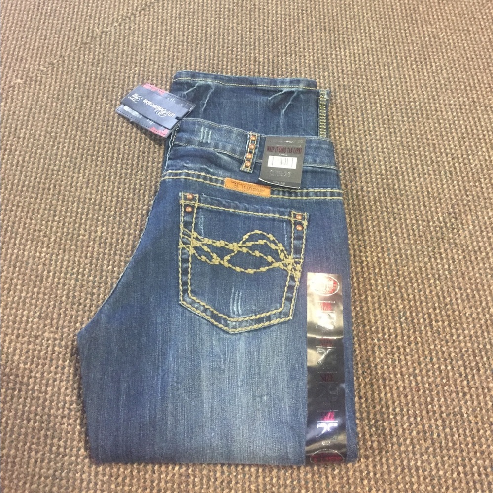 Cowgirl Tuff Whip it Good Tan Capri