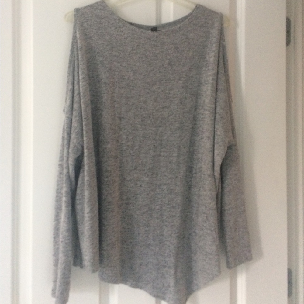Asymmetrical gray cold shoulder top