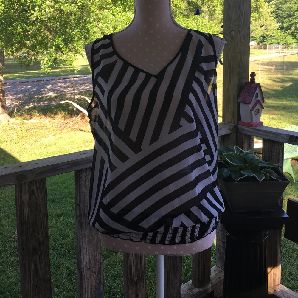 Maurice's tank top shear top
