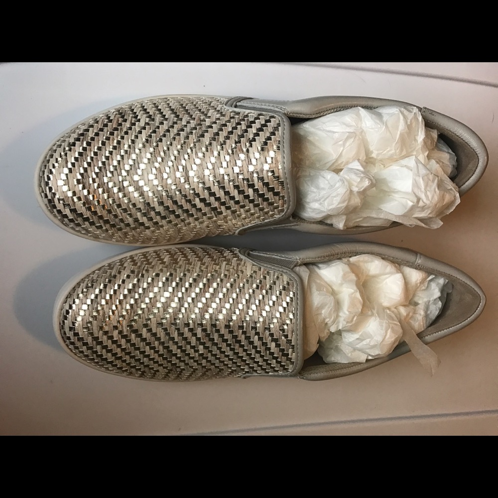 Scout Weave Gold Slides by Dr. Scholls