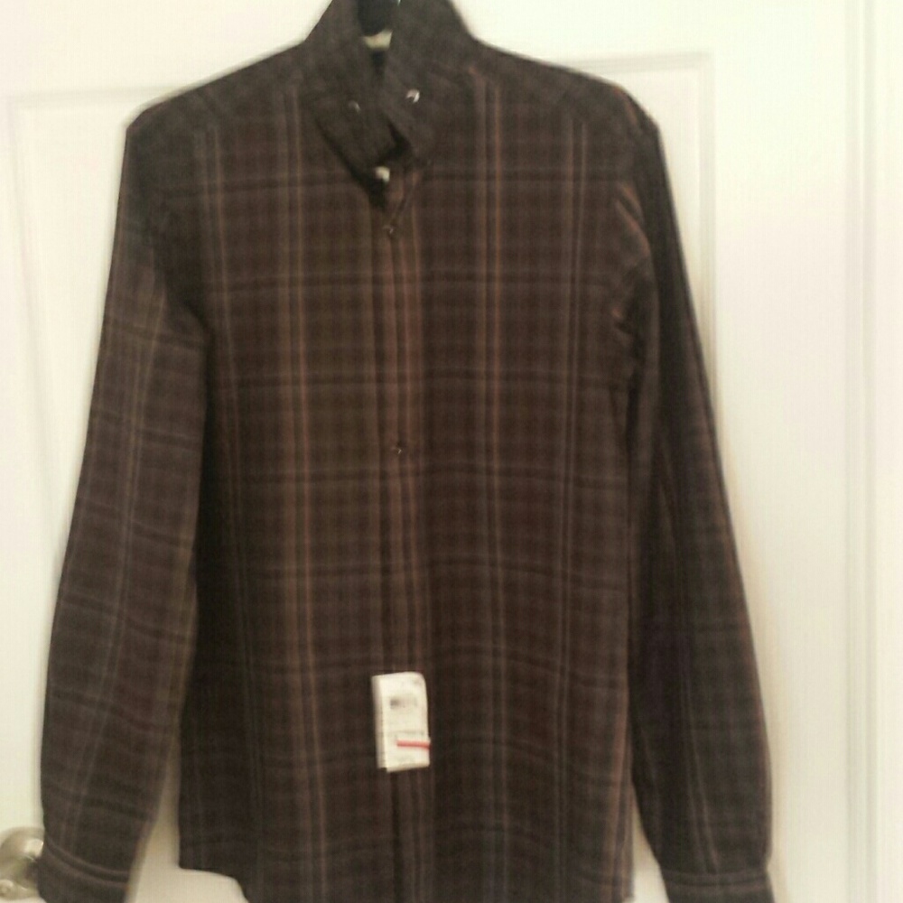 Bar III slim shirt