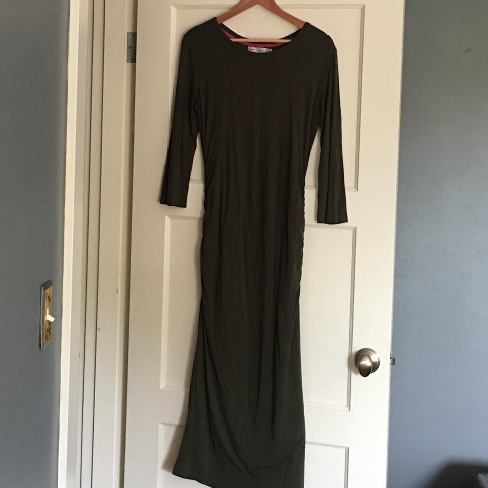 Summer & Sage Olive Green Maternity Dress