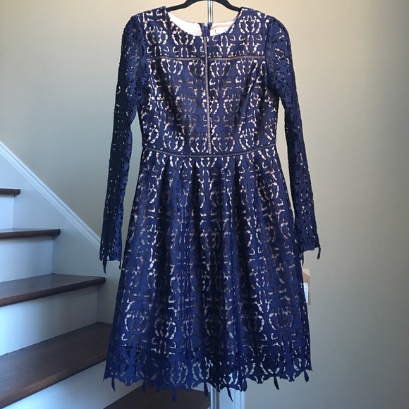 ✨NEW✨Cremieux Lace Dress - Picture 5 of 8