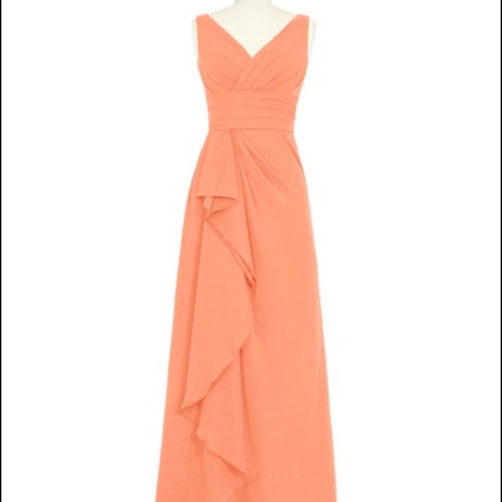 🔥SALE🔥 NWT Formal dress coral (papaya)