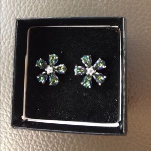 Beautiful flowers cuz earrings