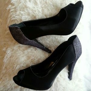 STYLE & COMPANY PUMPS