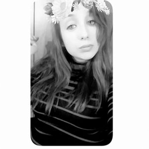 Meet your Posher, Carly