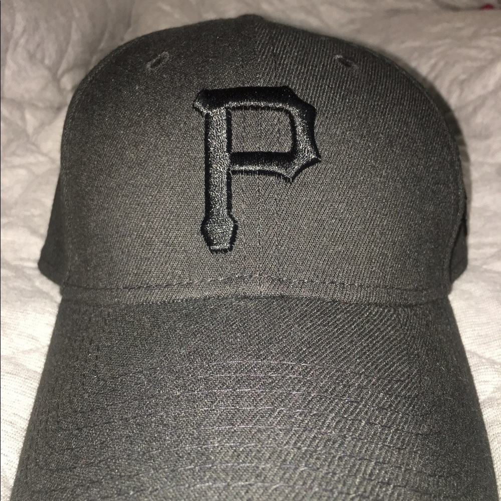 All black Pittsburgh Pirates hat
