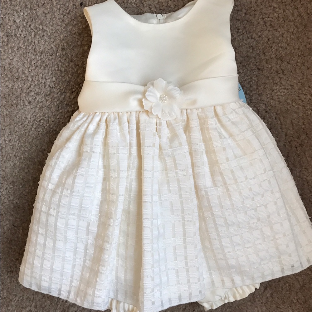 Infant girls Ivory Dress