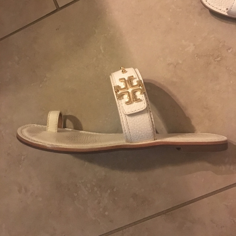Tory Burch White and Gold sandal