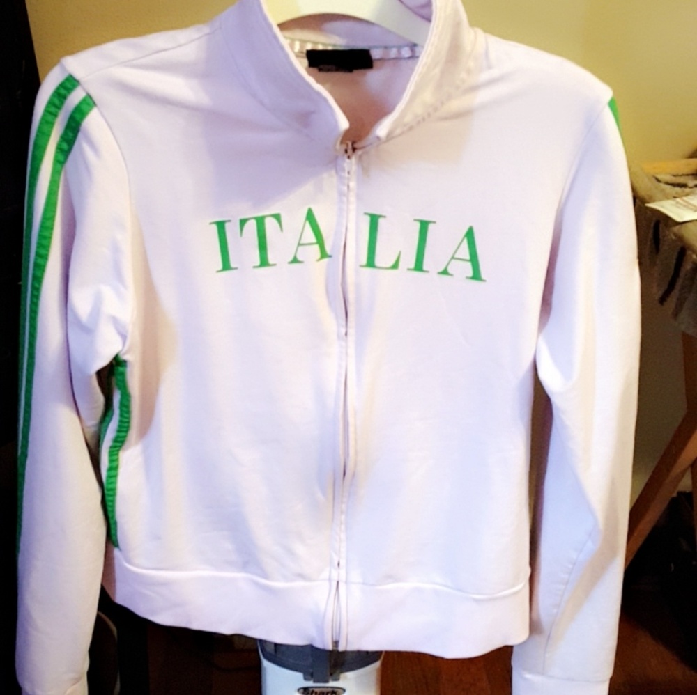 Light ITALIA jacket.