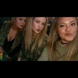 Meet your Posher, Alison